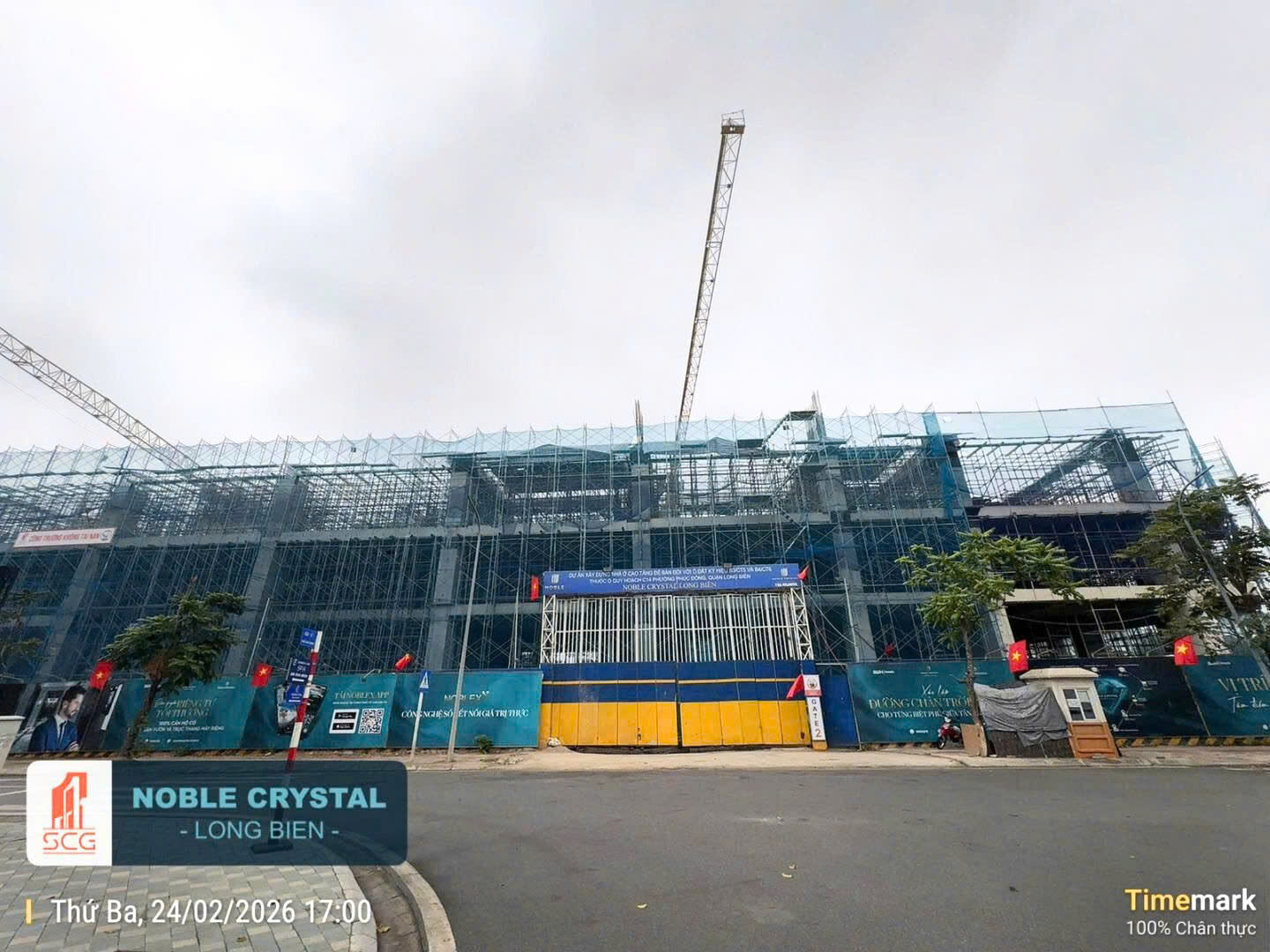 z7561914292536_60c7dd2b54b330cd657df41ea58a86c8